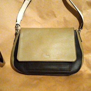 Guess purse